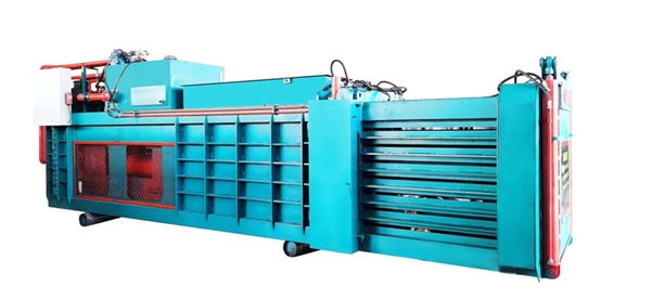 大型帶門全自動(dòng)打包機(jī)